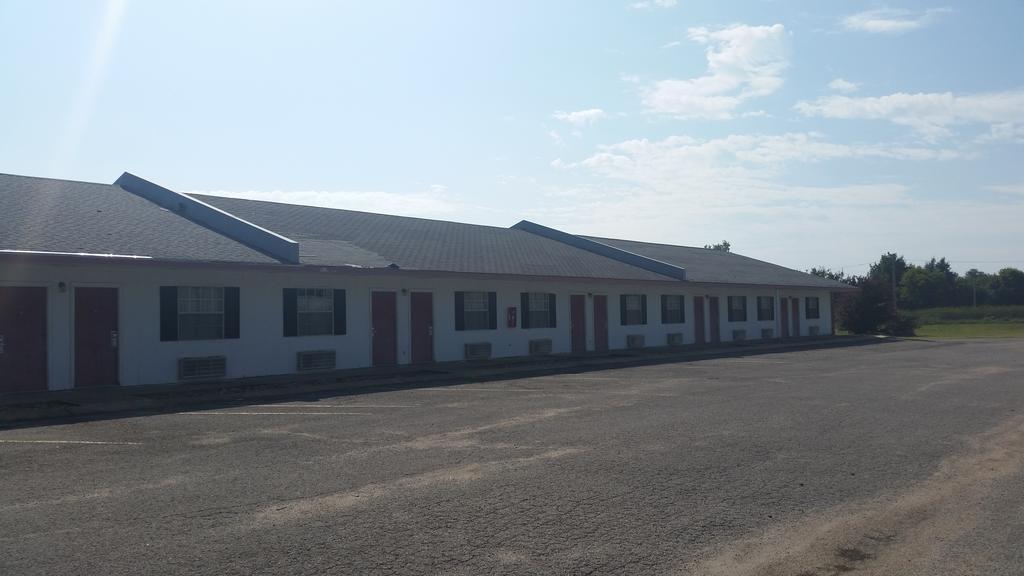 Lake Eufaula Inn & Suites Checotah Dış mekan fotoğraf