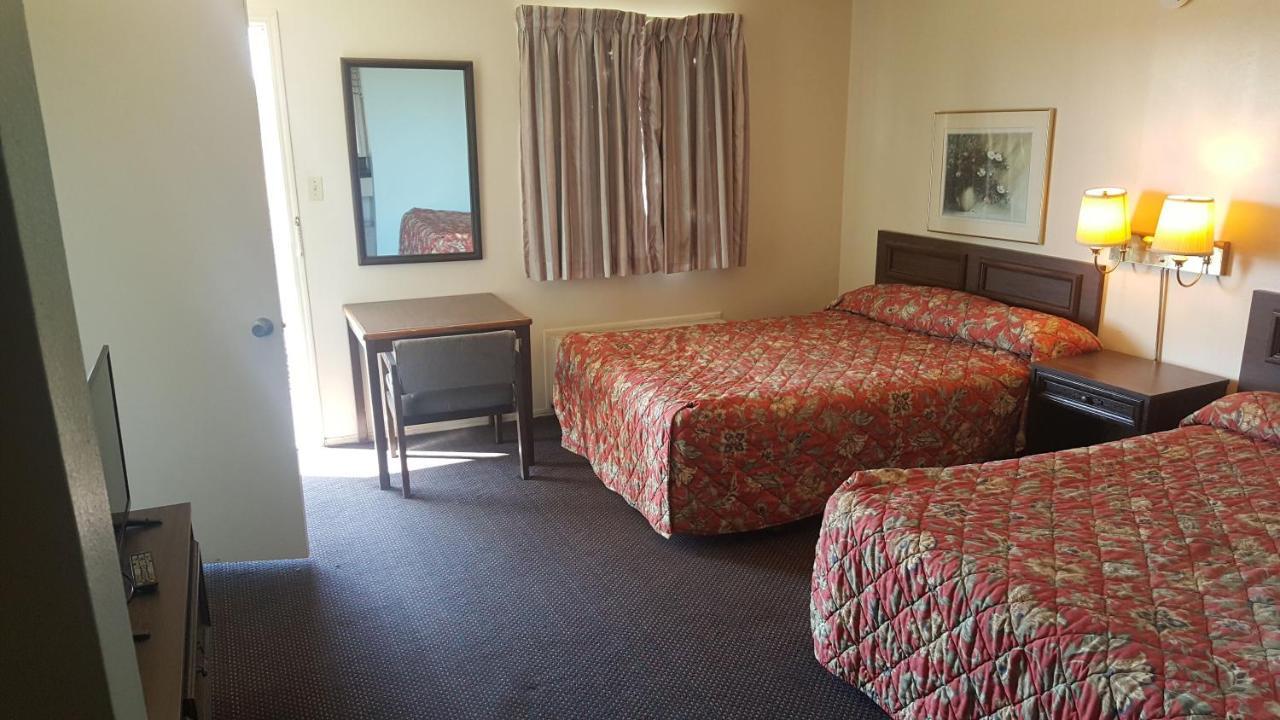 Lake Eufaula Inn & Suites Checotah Dış mekan fotoğraf